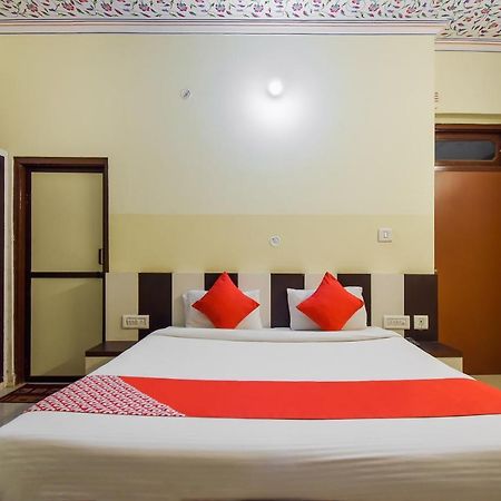 Oyo 11389 Hotel Ng Palace Jaipur Luaran gambar