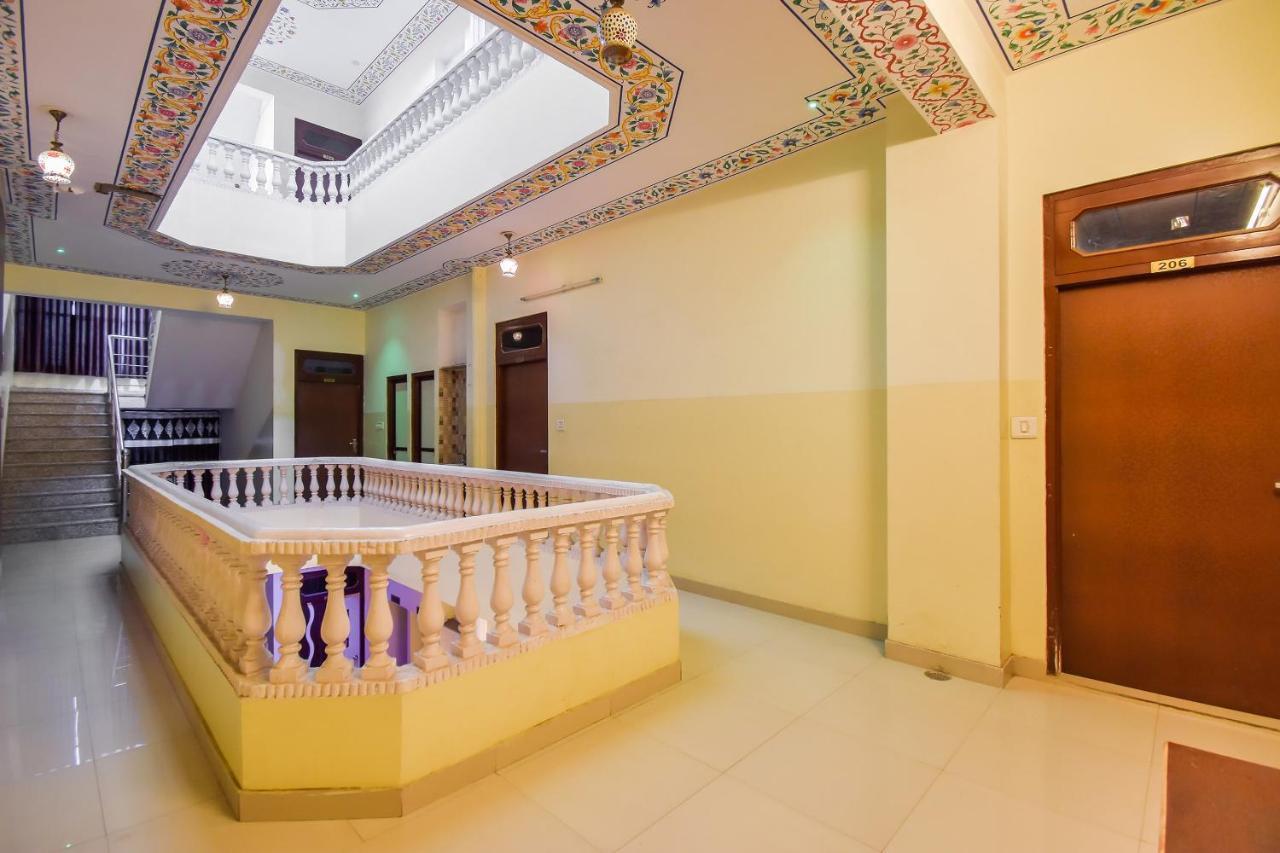 Oyo 11389 Hotel Ng Palace Jaipur Luaran gambar